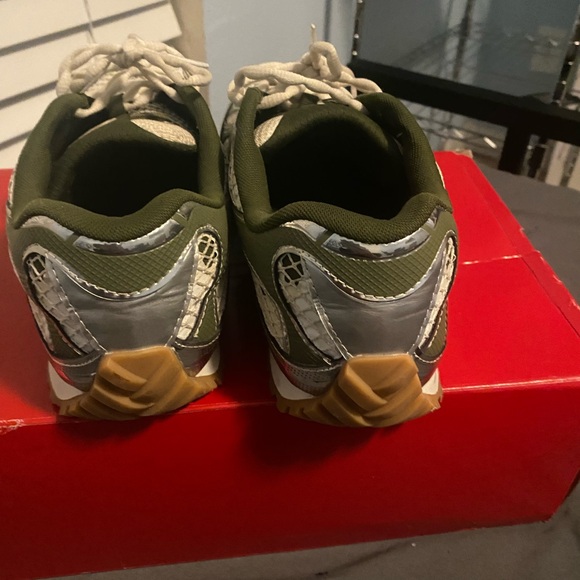 Bottega Veneta Green and Silver Athletic Shoes